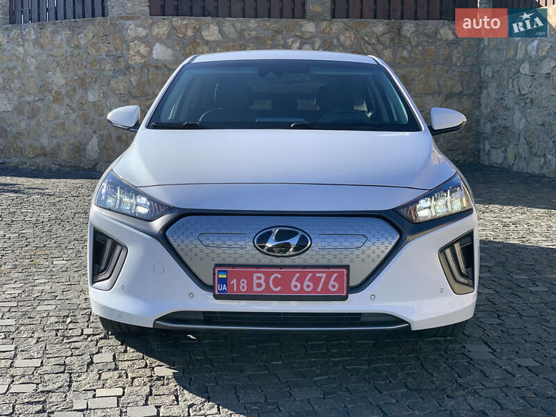 Лифтбек Hyundai Ioniq 2021 в Ровно
