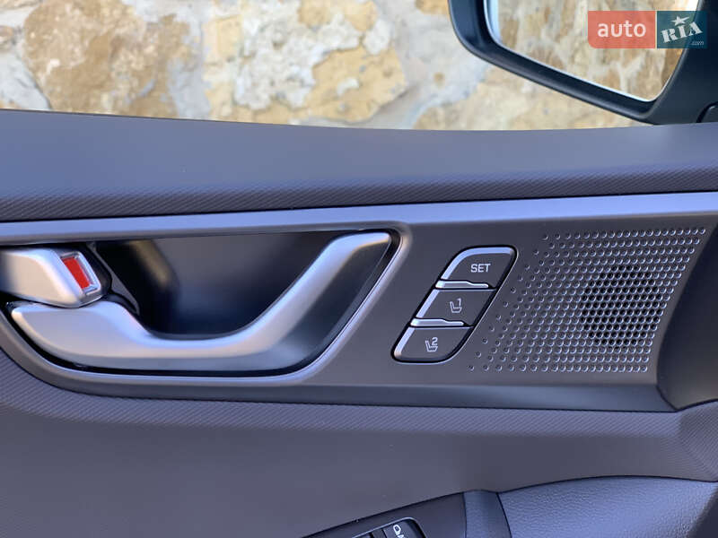 Лифтбек Hyundai Ioniq 2021 в Ровно