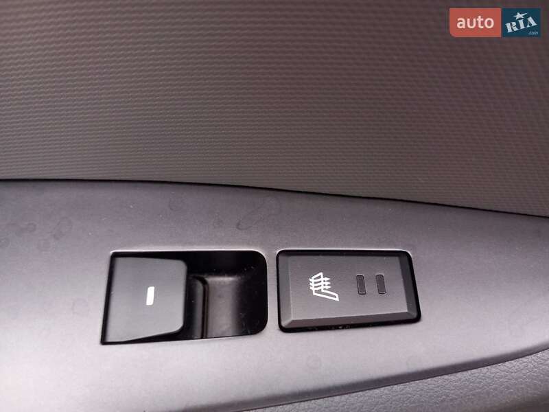 Хетчбек Hyundai Ioniq 2018 в Луцьку фото 22 Хетчбек Hyundai Ioniq 2018 в Луцьку