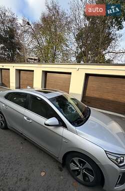 Хэтчбек Hyundai Ioniq 2017 в Виннице