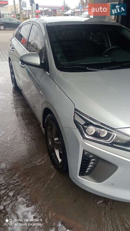 Хетчбек Hyundai Ioniq 2018 в Житомирі