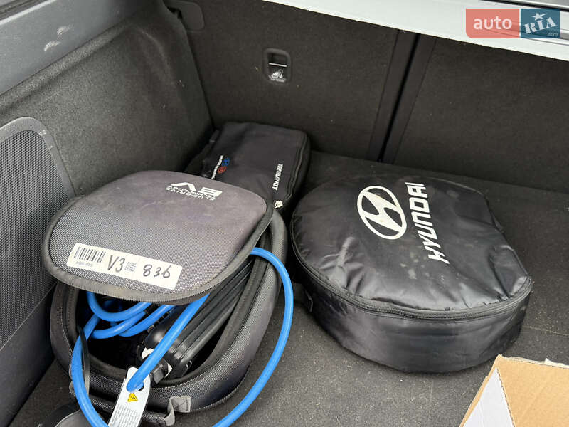 Хэтчбек Hyundai Ioniq 2018 в Львове фото 63 Хэтчбек Hyundai Ioniq 2018 в Львове