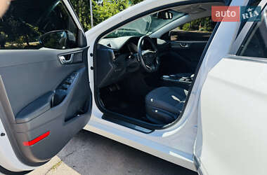Лифтбек Hyundai Ioniq 2020 в 