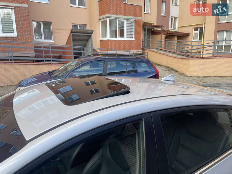 Хэтчбек Hyundai Ioniq 2017 в Тернополе