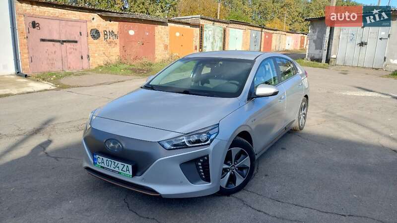 Hyundai Ioniq 2017 Hyundai Ioniq 2017