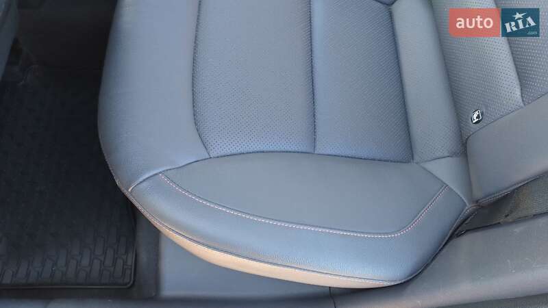 Хэтчбек Hyundai Ioniq 2016 в Умани