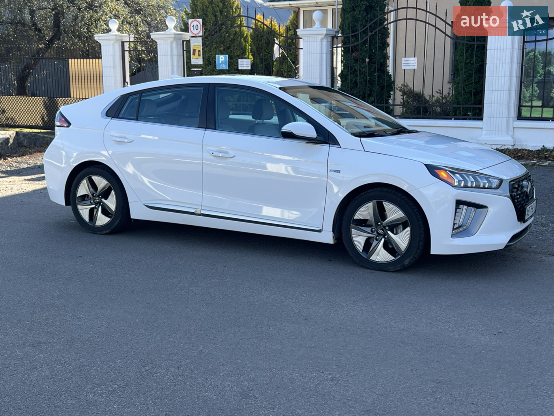 2019 Hyundai IONIQ - мініатюра 12