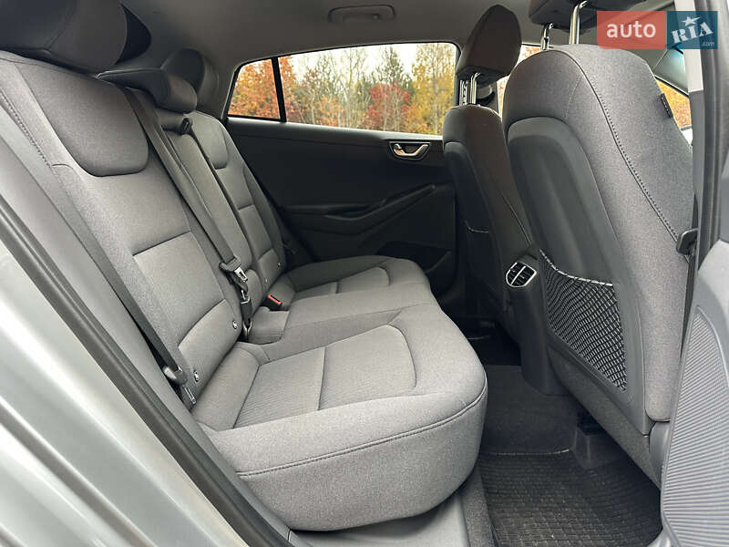 Лифтбек Hyundai Ioniq 2019 в Ковеле фото 63 Лифтбек Hyundai Ioniq 2019 в Ковеле