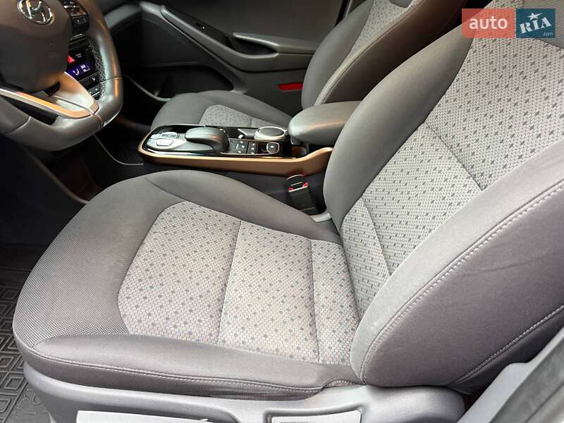 Лифтбек Hyundai Ioniq 2019 в Нежине фото 11 Лифтбек Hyundai Ioniq 2019 в Нежине