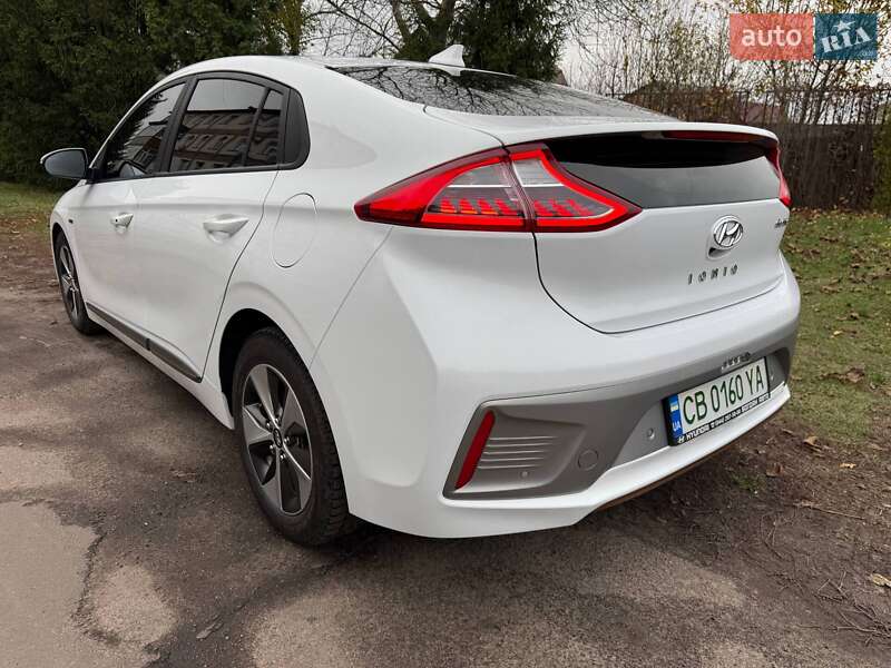 Лифтбек Hyundai Ioniq 2019 в Нежине фото 21 Лифтбек Hyundai Ioniq 2019 в Нежине