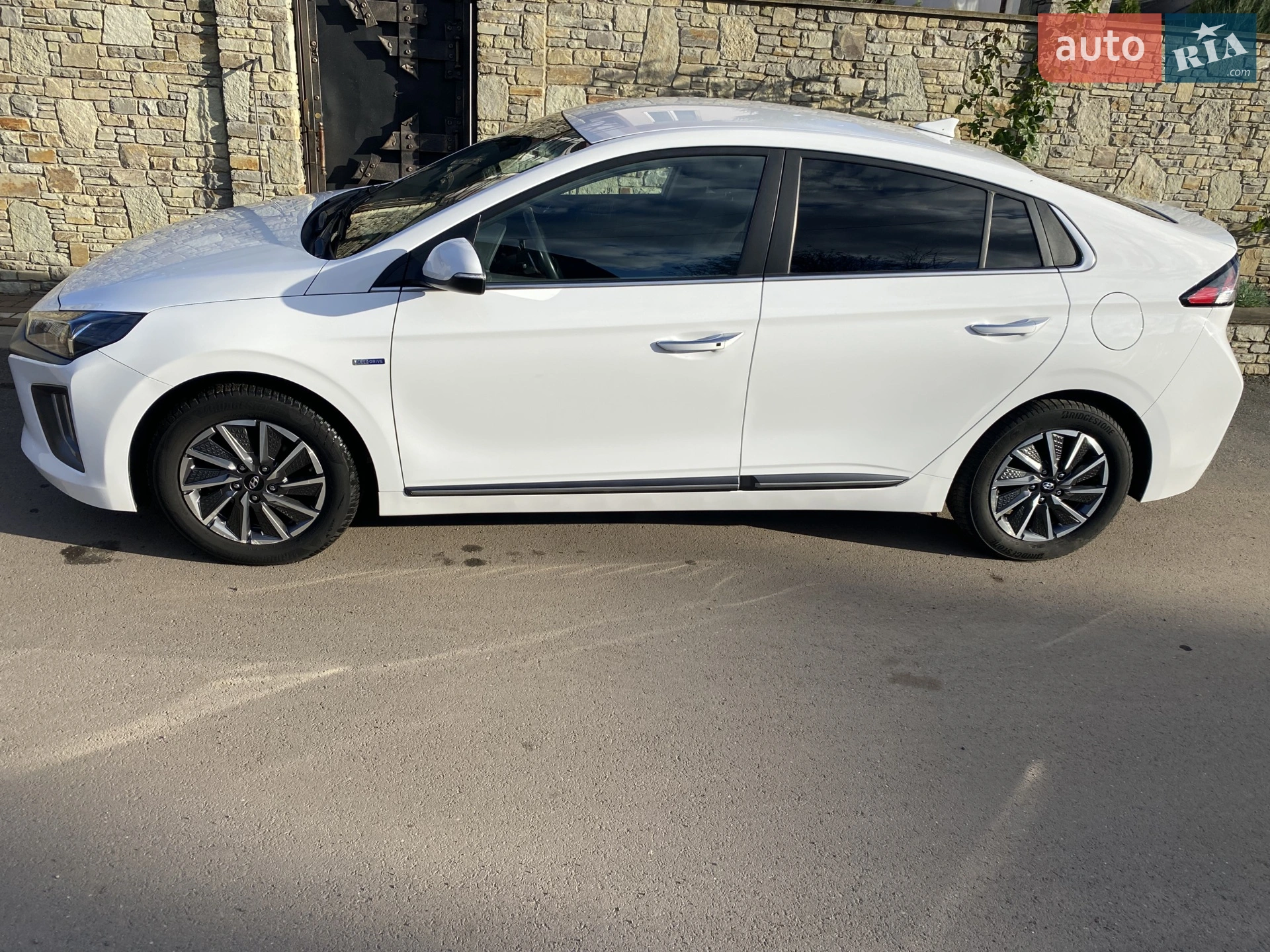 2020 Hyundai IONIQ - мініатюра 5