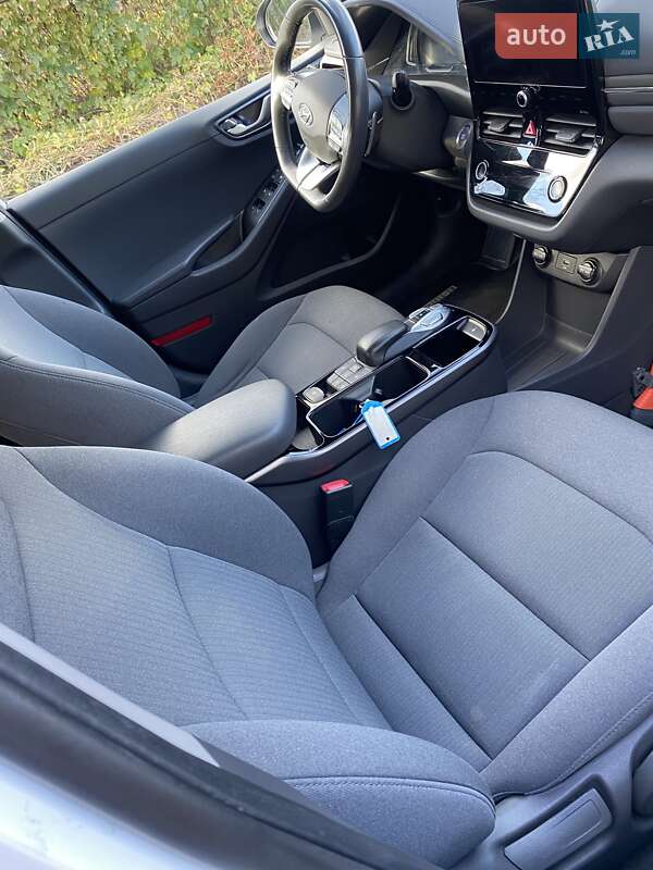 Лифтбек Hyundai Ioniq 2020 в Хмельницком