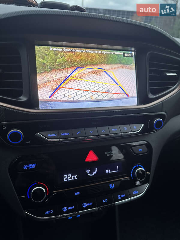 Хэтчбек Hyundai Ioniq 2017 в Луцке фото 99 Хэтчбек Hyundai Ioniq 2017 в Луцке