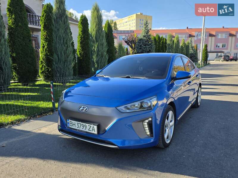 Хэтчбек Hyundai Ioniq 2017 в Белгороде-Днестровском фото 8 Хэтчбек Hyundai Ioniq 2017 в Белгороде-Днестровском