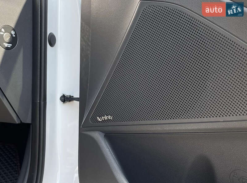 Хетчбек Hyundai Ioniq 2019 в Києві фото 33 Хетчбек Hyundai Ioniq 2019 в Києві