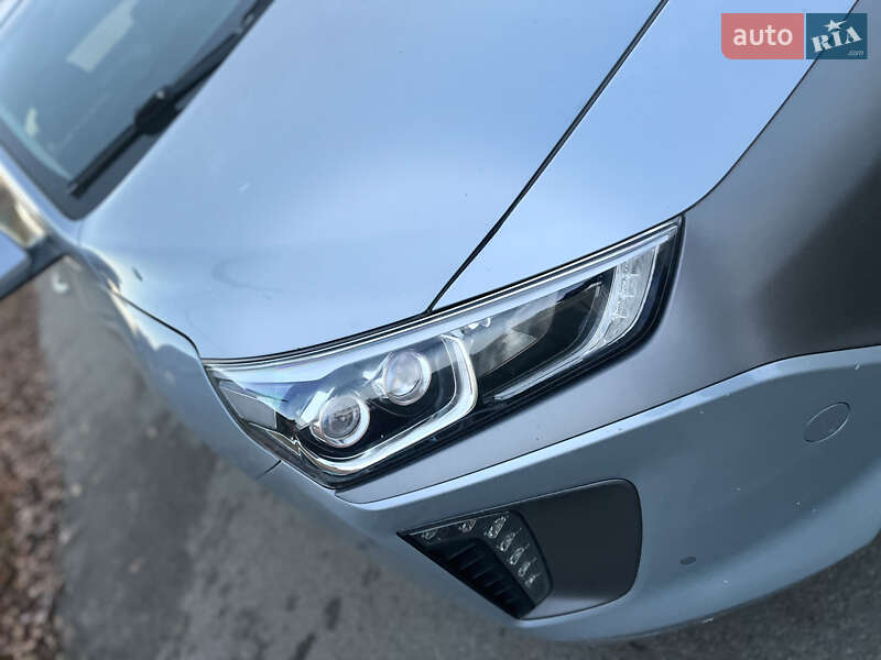 Хэтчбек Hyundai Ioniq 2016 в Владимире