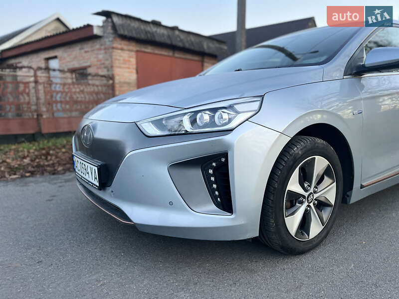 Хэтчбек Hyundai Ioniq 2016 в Владимире