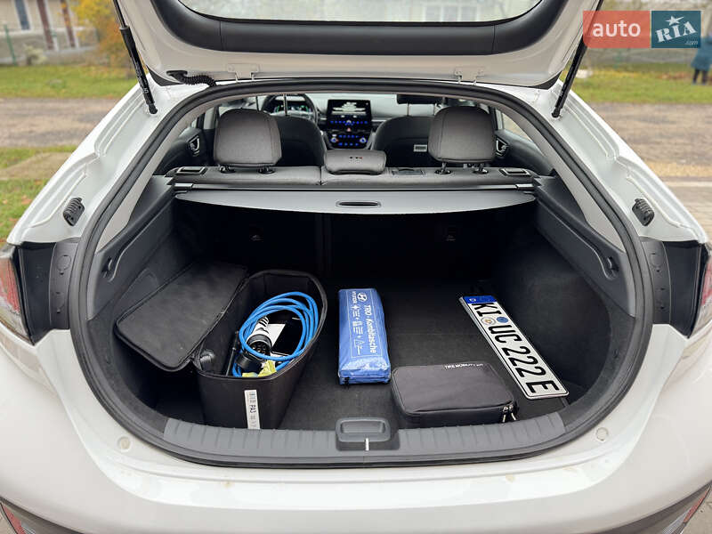 Лифтбек Hyundai Ioniq 2021 в Тернополе фото 9 Лифтбек Hyundai Ioniq 2021 в Тернополе