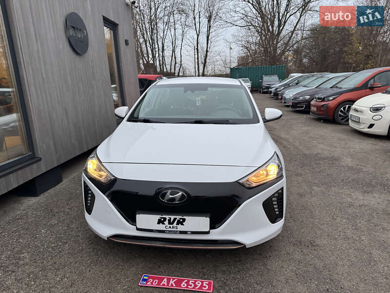 Хэтчбек Hyundai Ioniq 2018 в Тернополе фото 4 Хэтчбек Hyundai Ioniq 2018 в Тернополе