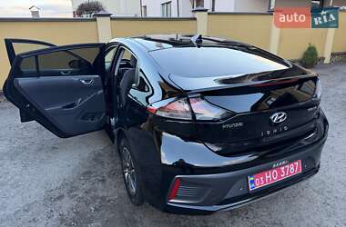 Лифтбек Hyundai Ioniq 2020 в Львове