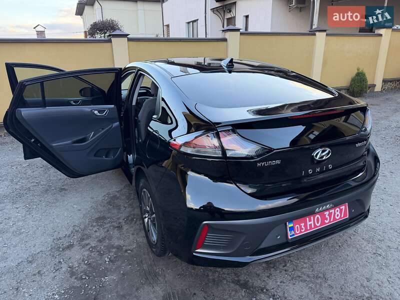 Лифтбек Hyundai Ioniq 2020 в Львове фото 66 Лифтбек Hyundai Ioniq 2020 в Львове