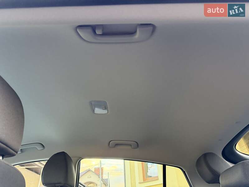 Лифтбек Hyundai Ioniq 2020 в Львове фото 124 Лифтбек Hyundai Ioniq 2020 в Львове