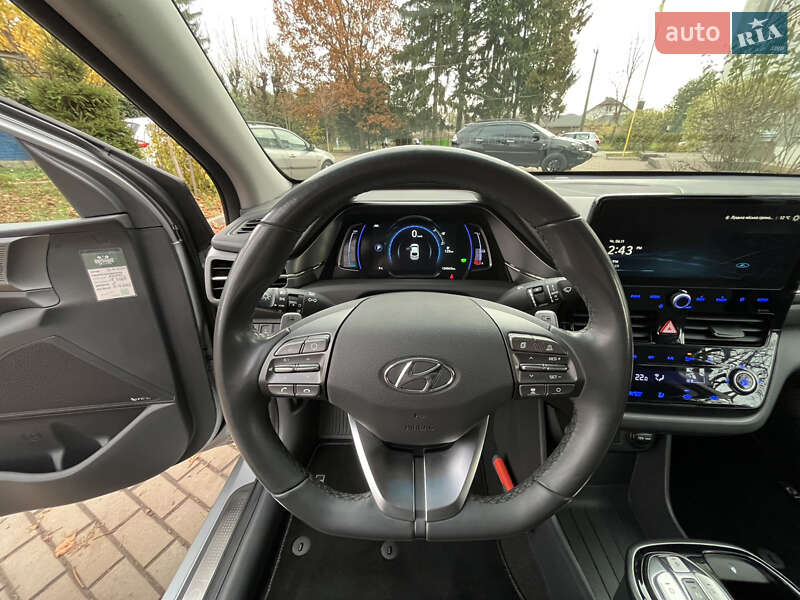 Лифтбек Hyundai Ioniq 2020 в Луцке