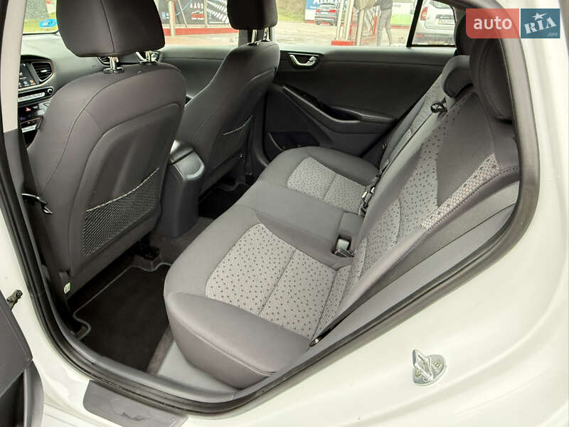 Хэтчбек Hyundai Ioniq 2019 в Тернополе фото 18 Хэтчбек Hyundai Ioniq 2019 в Тернополе