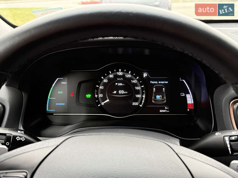 Хэтчбек Hyundai Ioniq 2019 в Тернополе фото 27 Хэтчбек Hyundai Ioniq 2019 в Тернополе