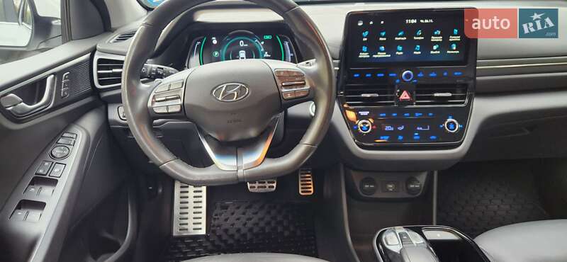 Лифтбек Hyundai Ioniq 2020 в Ровно