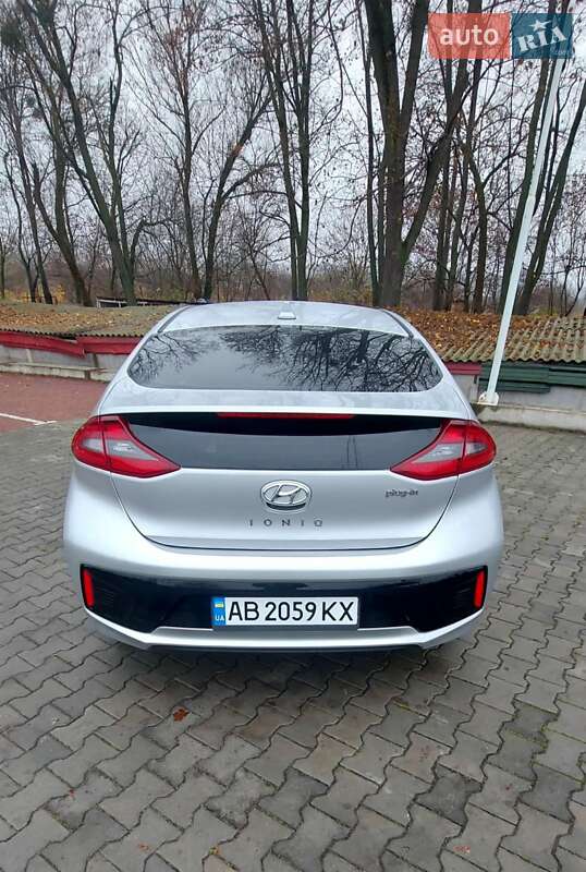 Лифтбек Hyundai Ioniq 2019 в Виннице фото 22 Лифтбек Hyundai Ioniq 2019 в Виннице