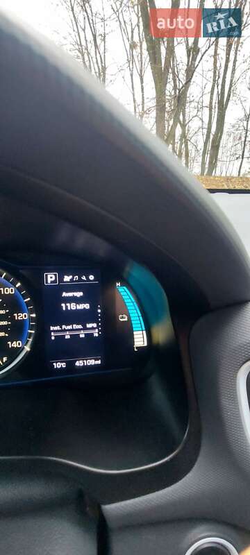 Лифтбек Hyundai Ioniq 2019 в Виннице фото 29 Лифтбек Hyundai Ioniq 2019 в Виннице