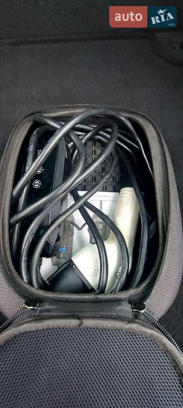 Лифтбек Hyundai Ioniq 2019 в Виннице фото 39 Лифтбек Hyundai Ioniq 2019 в Виннице