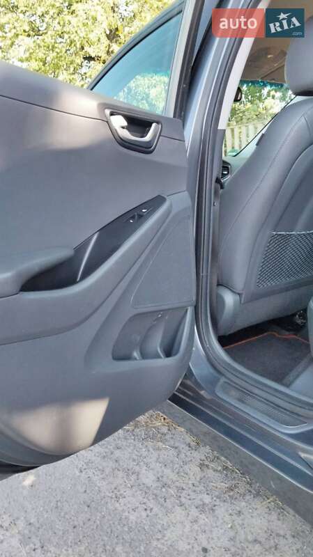 Хэтчбек Hyundai Ioniq 2019 в Маневичах фото 3 Хэтчбек Hyundai Ioniq 2019 в Маневичах