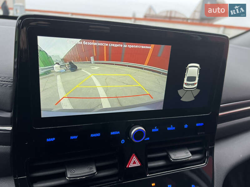 Лифтбек Hyundai Ioniq 2019 в Киеве фото 26 Лифтбек Hyundai Ioniq 2019 в Киеве