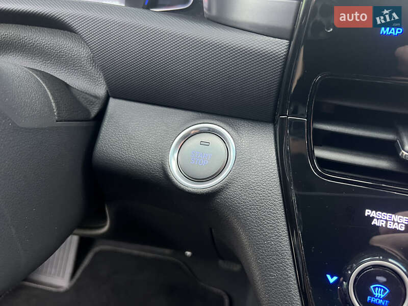 Лифтбек Hyundai Ioniq 2019 в Киеве фото 25 Лифтбек Hyundai Ioniq 2019 в Киеве