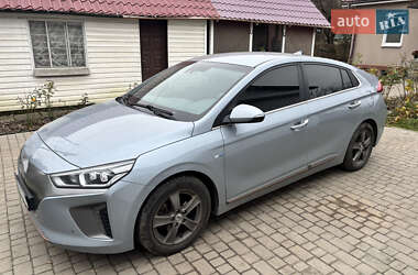 Хетчбек Hyundai Ioniq 2017 в Кременчуці