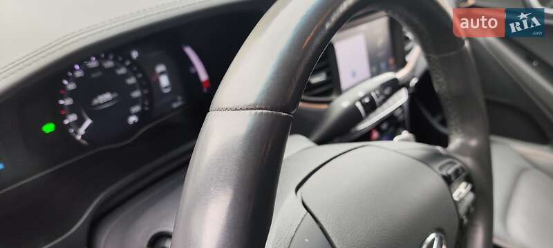 Хэтчбек Hyundai Ioniq 2018 в Городке