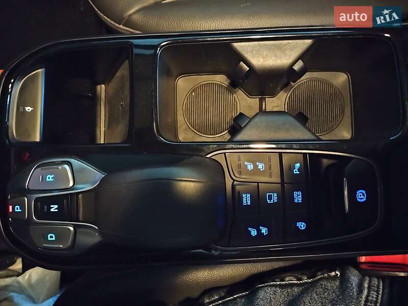 Лифтбек Hyundai Ioniq 2019 в Владимире фото 37 Лифтбек Hyundai Ioniq 2019 в Владимире