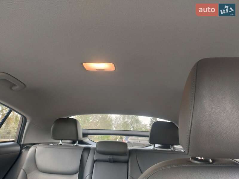 Лифтбек Hyundai Ioniq 2019 в Владимире фото 22 Лифтбек Hyundai Ioniq 2019 в Владимире