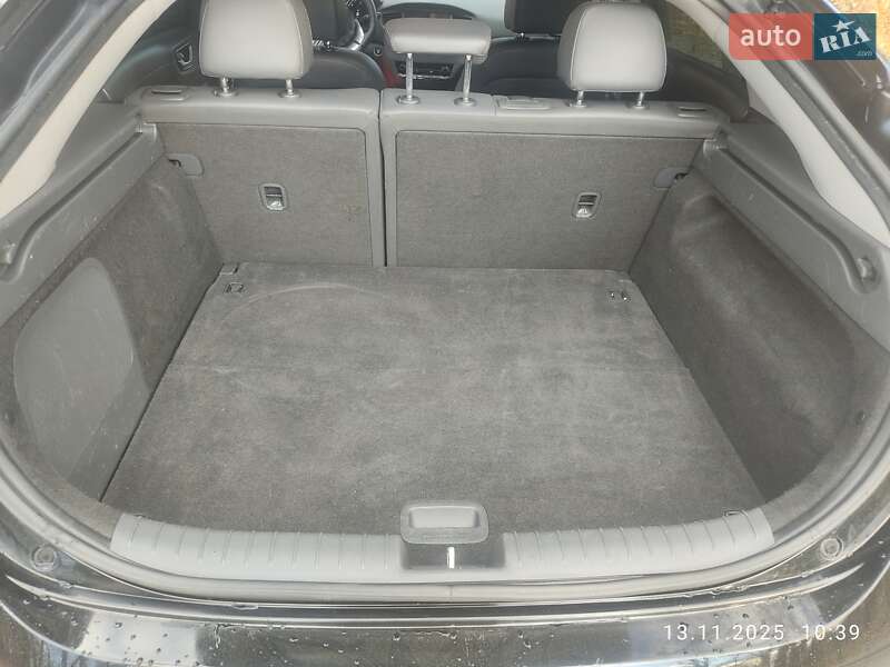 Хэтчбек Hyundai Ioniq 2016 в Львове