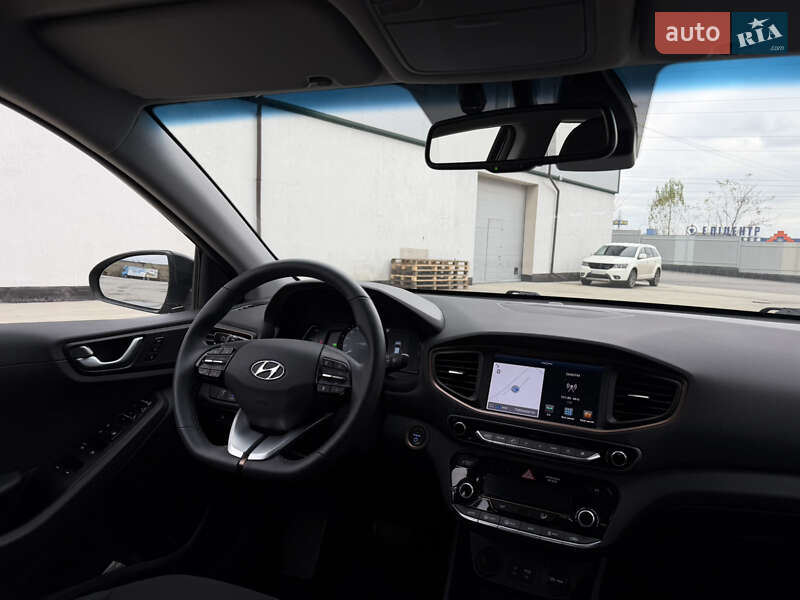 Хэтчбек Hyundai Ioniq 2018 в Виннице