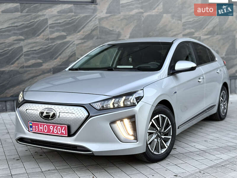 Лифтбек Hyundai Ioniq 2020 в Тернополе фото 15 Лифтбек Hyundai Ioniq 2020 в Тернополе