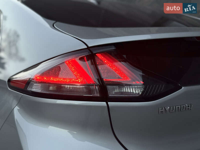 Лифтбек Hyundai Ioniq 2020 в Тернополе фото 21 Лифтбек Hyundai Ioniq 2020 в Тернополе