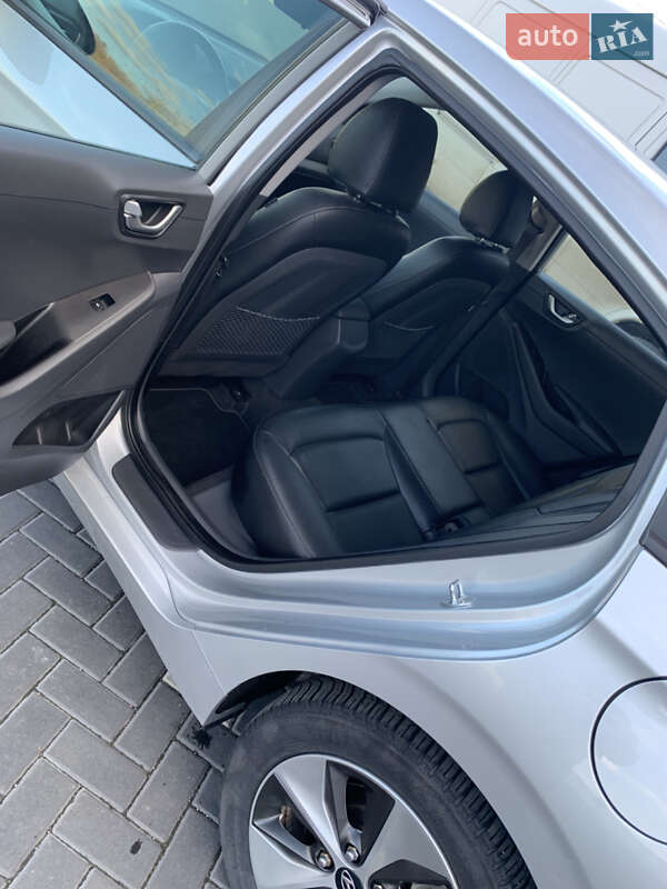 Ліфтбек Hyundai Ioniq 2019 в Кропивницькому фото 24 Ліфтбек Hyundai Ioniq 2019 в Кропивницькому