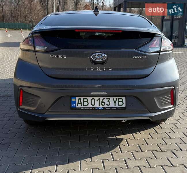 Лифтбек Hyundai Ioniq 2020 в Виннице фото 8 Лифтбек Hyundai Ioniq 2020 в Виннице