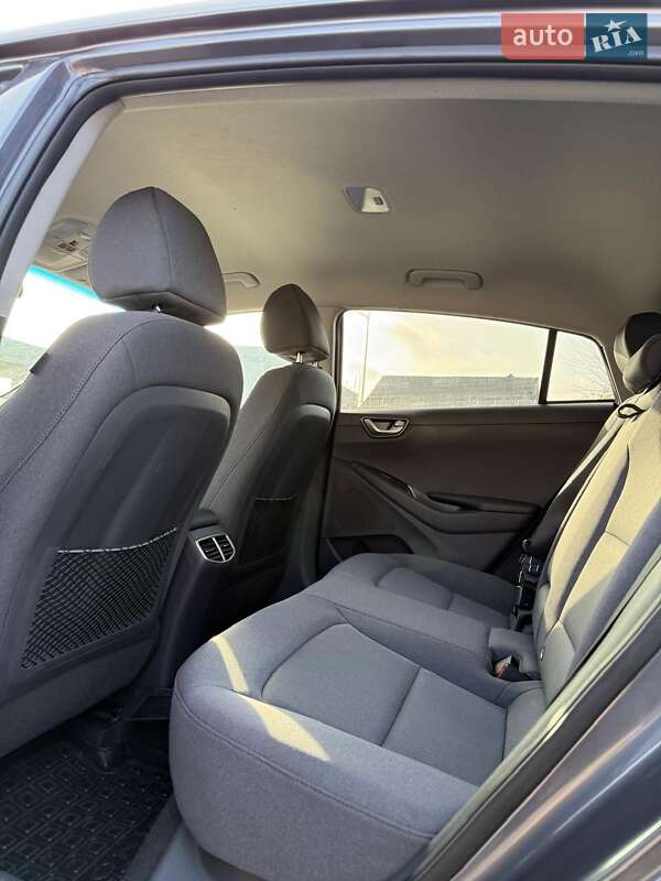 Лифтбек Hyundai Ioniq 2020 в Виннице фото 19 Лифтбек Hyundai Ioniq 2020 в Виннице