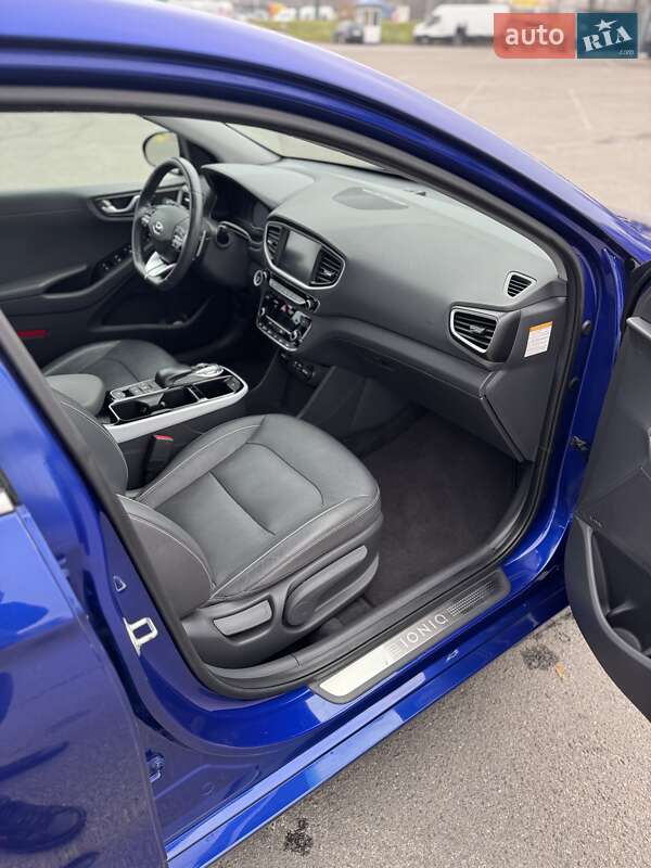 Лифтбек Hyundai Ioniq 2019 в Львове