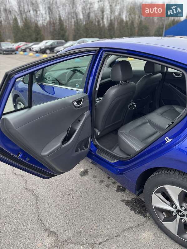 Лифтбек Hyundai Ioniq 2019 в Львове