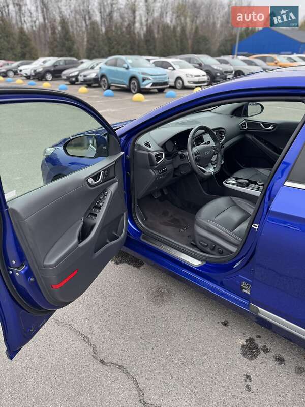 Лифтбек Hyundai Ioniq 2019 в Львове
